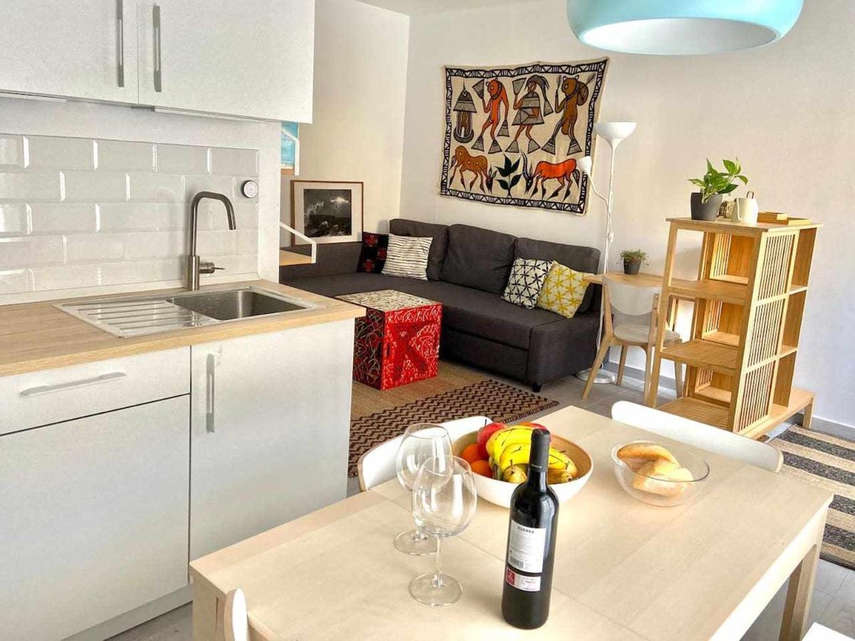 Monkeys Apartments Los Viajantes Seville Ngoại thất bức ảnh