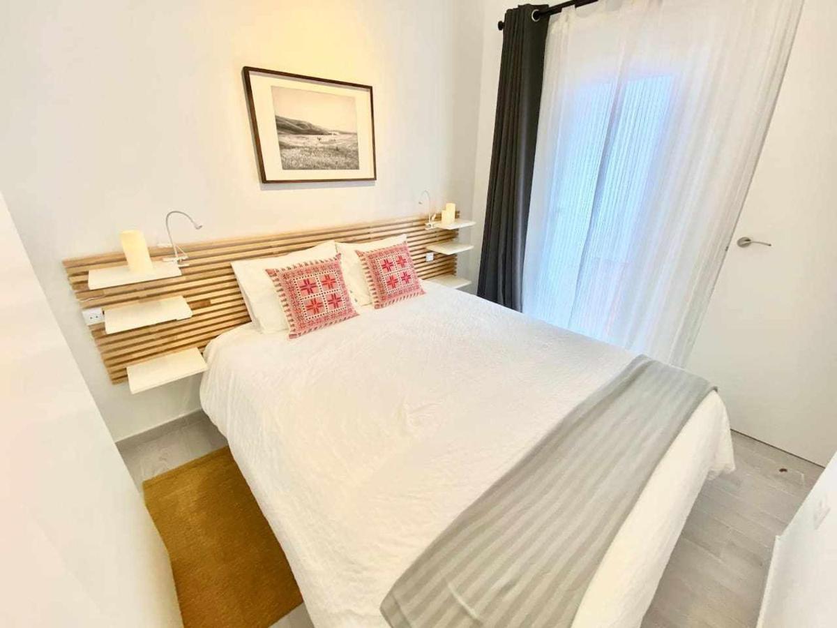 Monkeys Apartments Los Viajantes Seville Ngoại thất bức ảnh