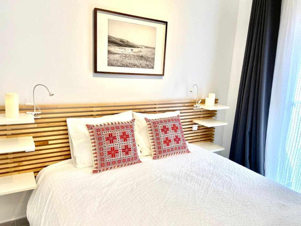 Monkeys Apartments Los Viajantes Seville Ngoại thất bức ảnh